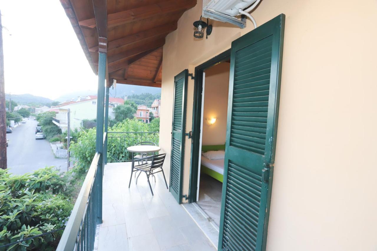 Cosy Budget Rooms To Rent In Ipsos Corfu エクステリア 写真